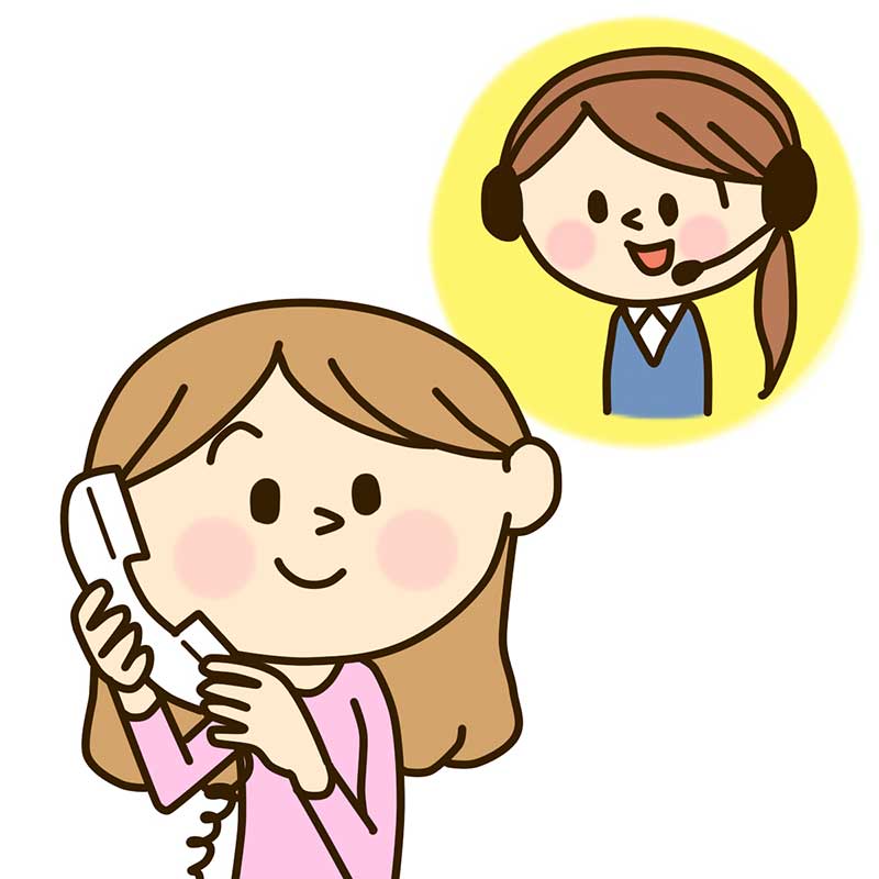 電話する二人の女性